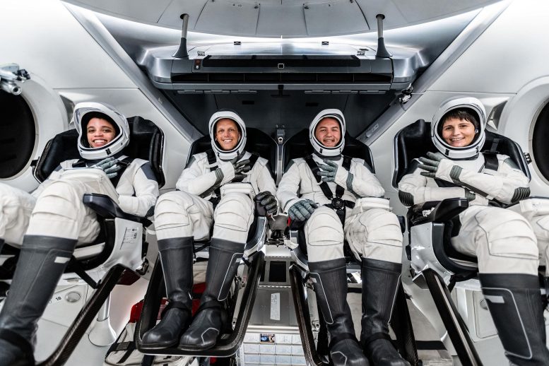 NASA SpaceX Crew-4 Astronauci