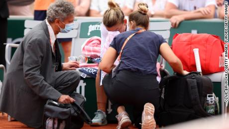 Simona Halep says she had a panic attack during her French Open defeat