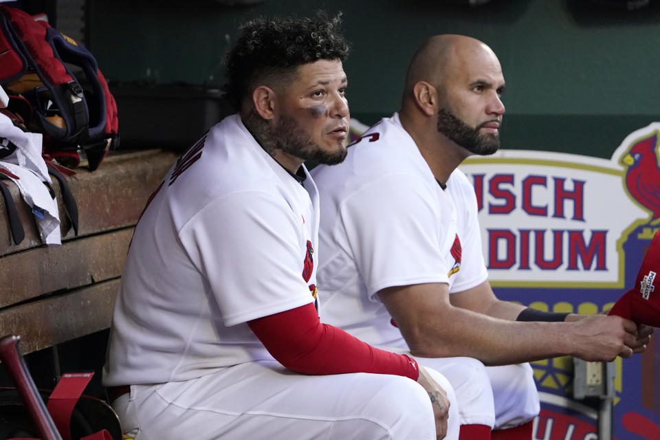 Legendary Cardinals Yadier Molina and Albert Pujols took their last bows as the Cardinals were eliminated on Saturday against Velez.  (Associated Press/Jeff Roberson)